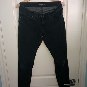 Booty-lifting Jeans